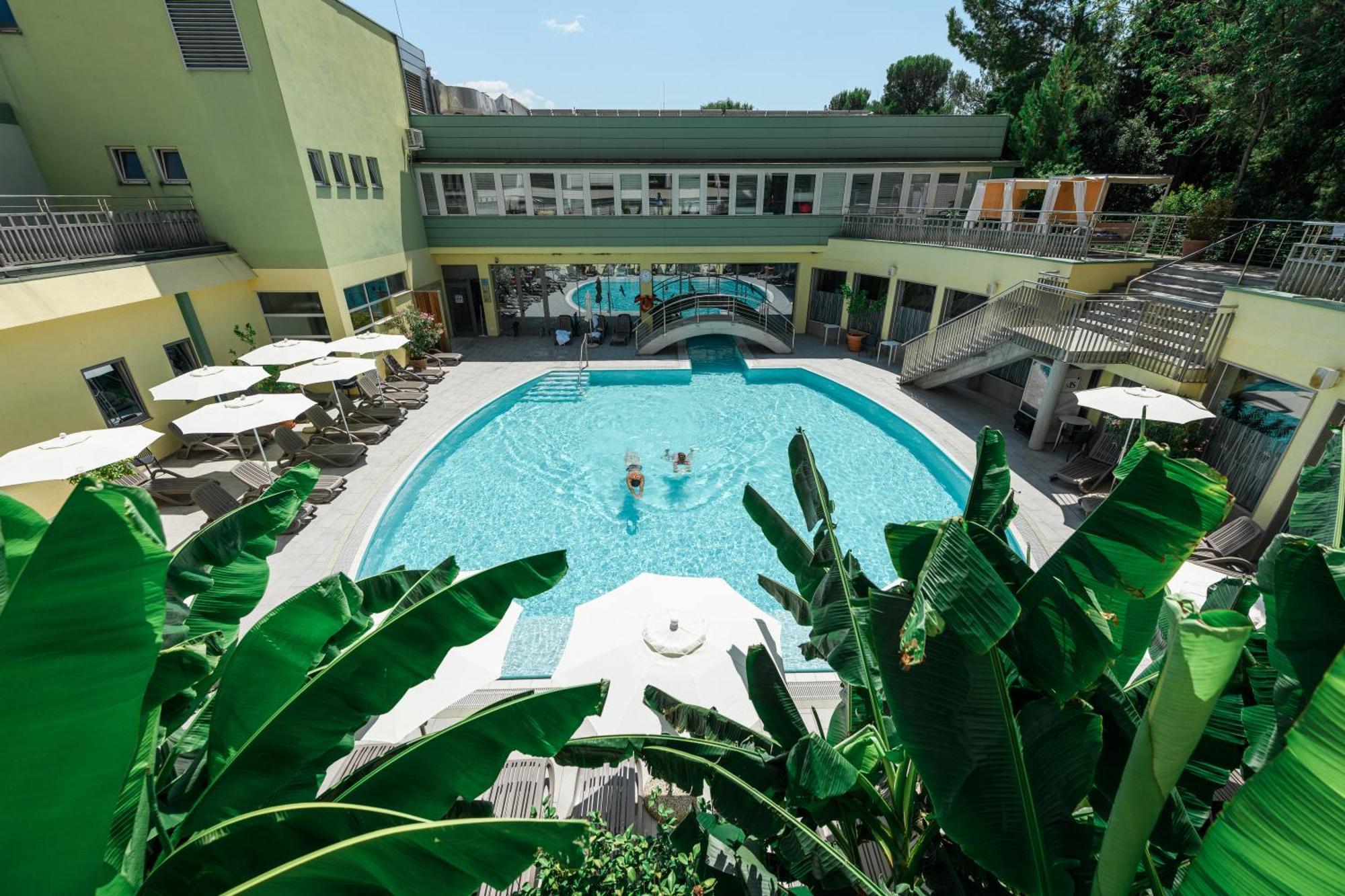 Hotel Laguna - Terme Krka Strunjan Exterior photo