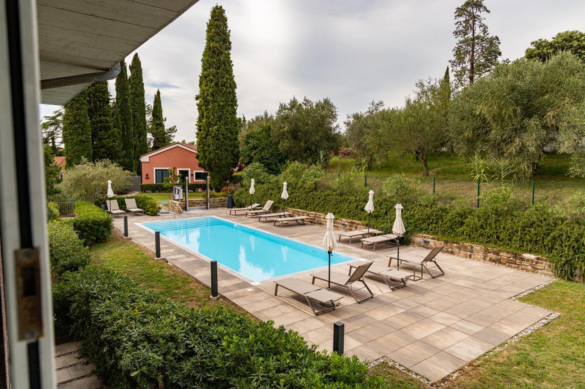 Hotel Laguna - Terme Krka Strunjan Exterior photo
