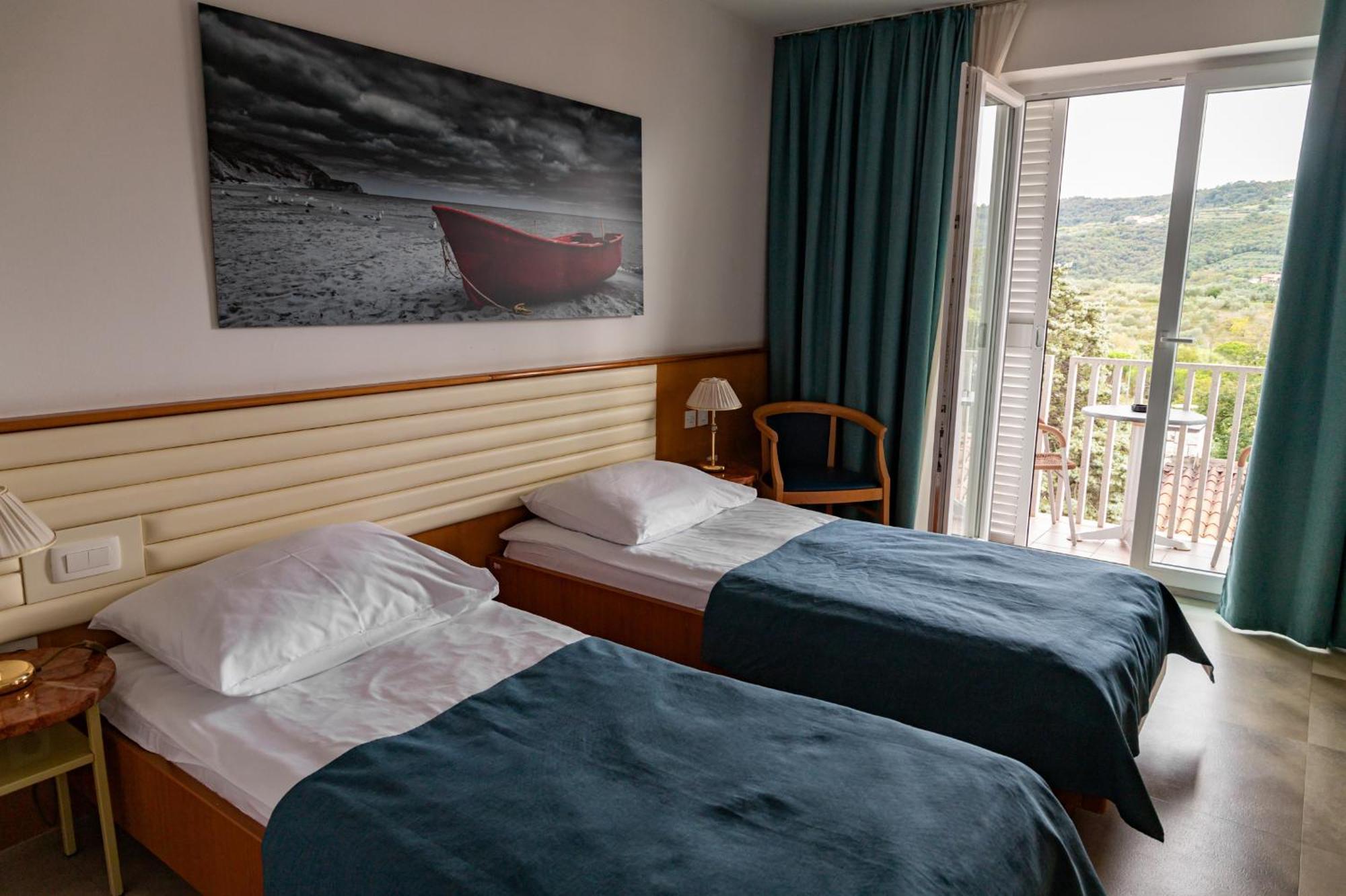 Hotel Laguna - Terme Krka Strunjan Room photo